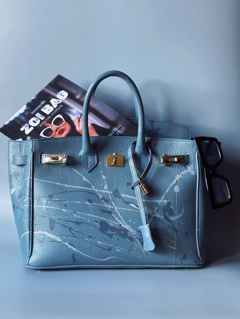 Velká kožená Tote kabelka z pravé italské kůže s cákanci barvou. Designová luxusní art kabelka Zoi Bag.