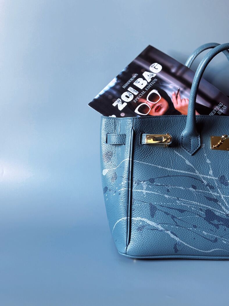 Velká kožená Tote kabelka z pravé italské kůže s cákanci barvou. Designová luxusní art kabelka Zoi Bag.