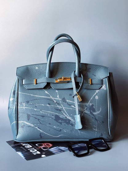 Velká kožená Tote kabelka z pravé italské kůže s cákanci barvou. Designová luxusní art kabelka Zoi Bag.