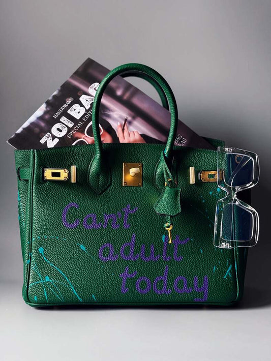 Zelená art kožená kabelka Zoi Bag s nápisem "Can't adult today"